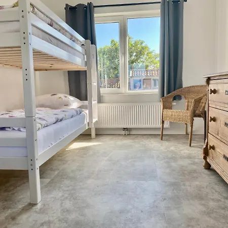 Wohnhaus Fuer 8 Personen Egmond aan Zee