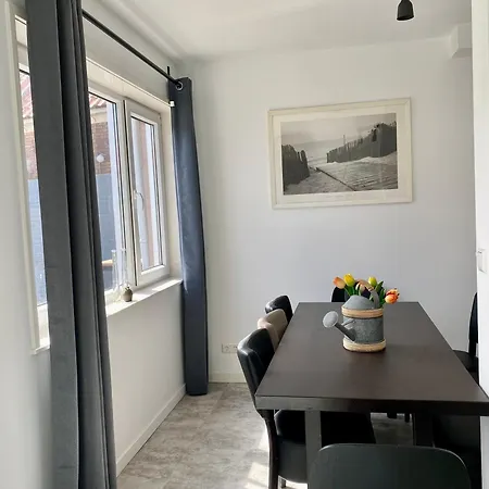 Wohnhaus Fuer 8 Personen بيت للعطل إغموند آن زي